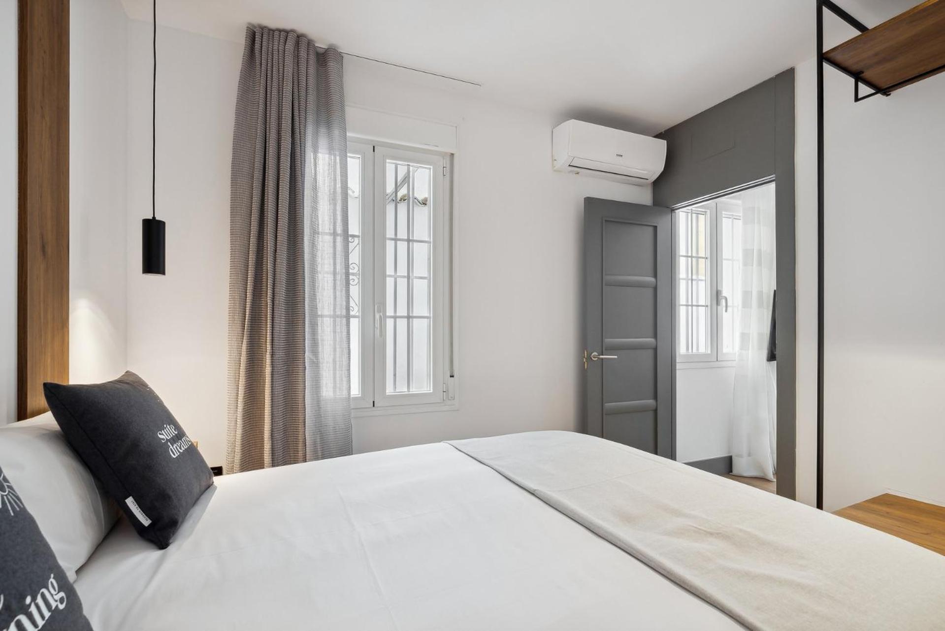 Limehome Madrid Calle De Santa Ana - Estancia Temporal Екстериор снимка